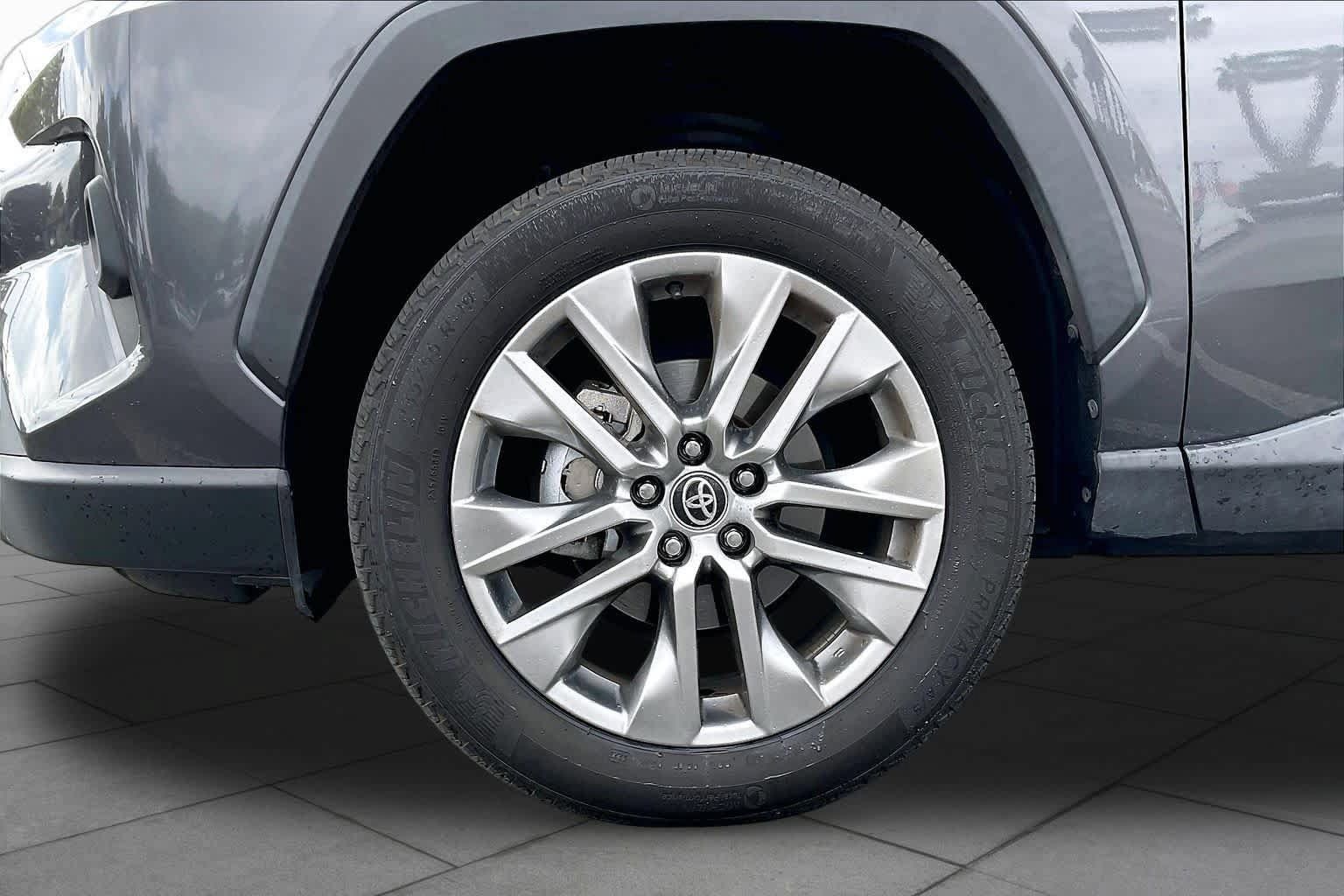 Used 2024 Toyota RAV4 XLE Premium w/ Weather Package FWD image 10
