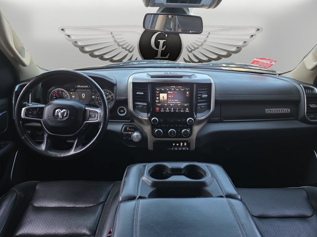 Used 2019 RAM 1500 Laramie AWD/4WD image 16