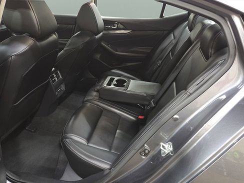 Used 2023 Nissan Maxima SL FWD image 21