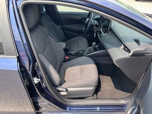 Used 2022 Toyota Corolla LE FWD image 15