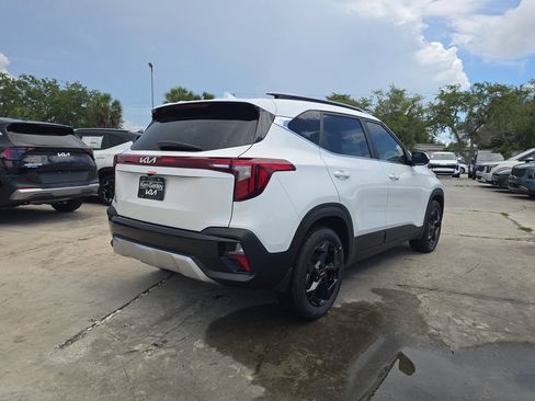 Used 2026 Kia Seltos EX w/ EX Sunroof Package FWD image 8