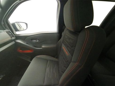 Certified 2023 Nissan Frontier PRO-4X w/ Pro Convenience Package image 24