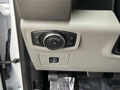 Used 2016 Ford F150 XLT w/ Equipment Group 301A Mid image 21