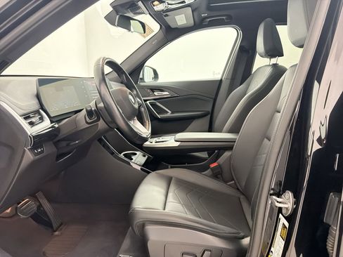 Used 2023 BMW X1 xDrive28i w/ Convenience Package image 5