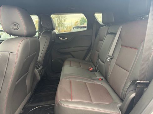 Used 2022 Chevrolet Blazer RS w/ Enhanced Convenience Package image 27