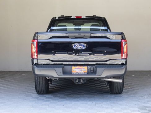 Used 2025 Ford F150 XL RWD image 11