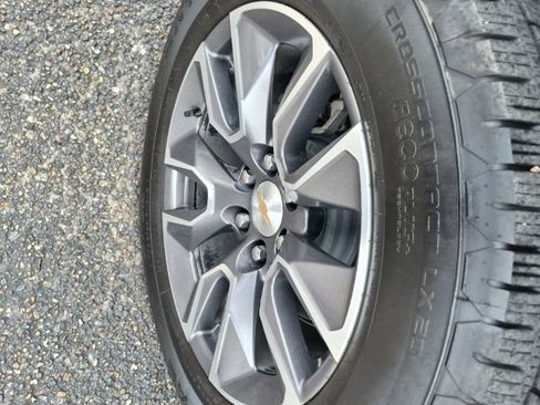 Used 2024 Chevrolet Tahoe LS w/ Driver Alert Package RWD image 25