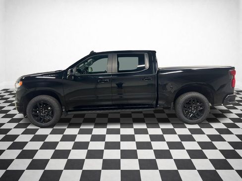 Certified 2022 Chevrolet Silverado 1500 RST w/ Protection Package AWD/4WD image 6