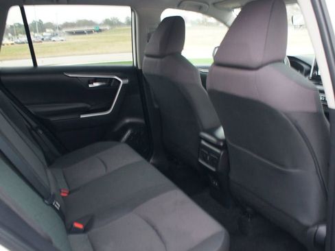 Used 2024 Toyota RAV4 XLE image 21