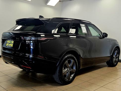 Used 2025 Land Rover Range Rover Velar Dynamic SE AWD/4WD image 3