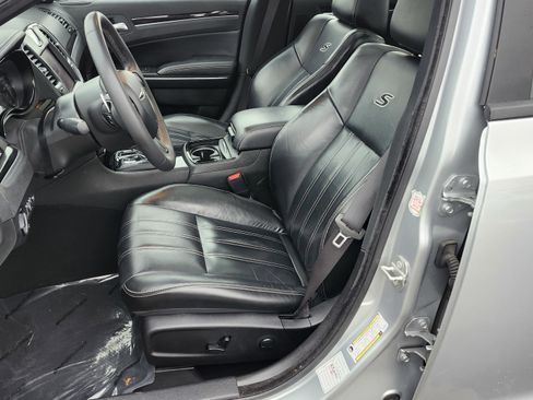 Used 2023 Chrysler 300 S image 25