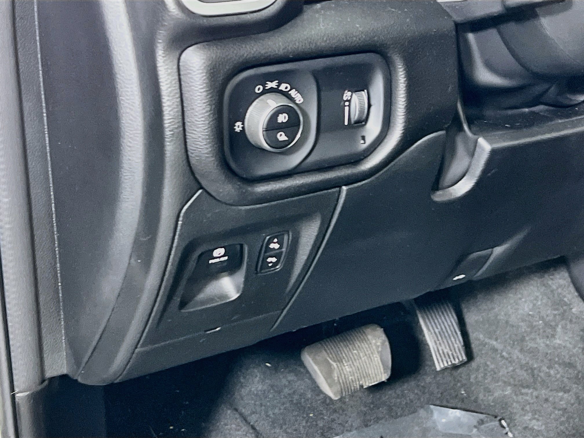 Used 2023 RAM 1500 Big Horn AWD/4WD image 10
