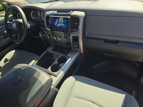 Used 2018 RAM 1500 Classic SLT image 13