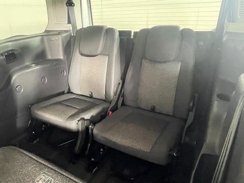 Used 2016 Ford Transit Connect XL image 26