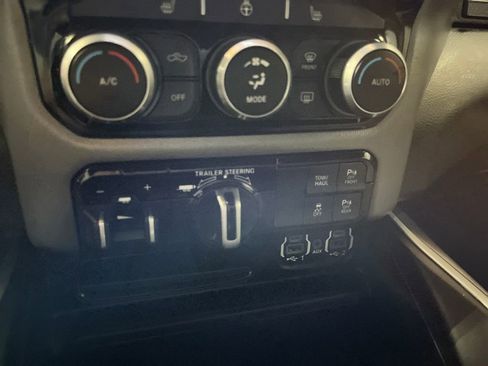 Used 2022 RAM 1500 Big Horn image 19