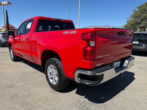 Used 2020 Chevrolet Silverado 1500 LT AWD/4WD image 9