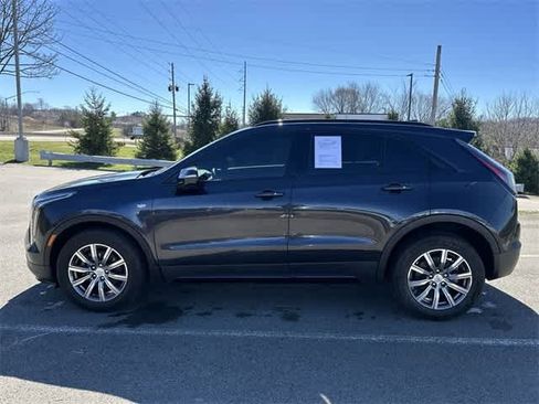 Used 2023 Cadillac XT4 Sport image 2
