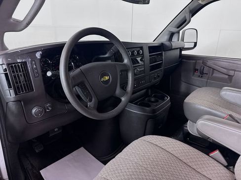 Used 2017 Chevrolet Express 2500 LT w/ LT Preferred Equipment Group RWD image 14