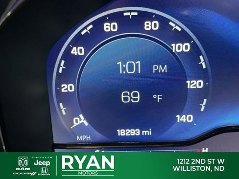 Used 2025 Chevrolet Silverado 2500 LT w/ All Star Edition AWD/4WD image 11