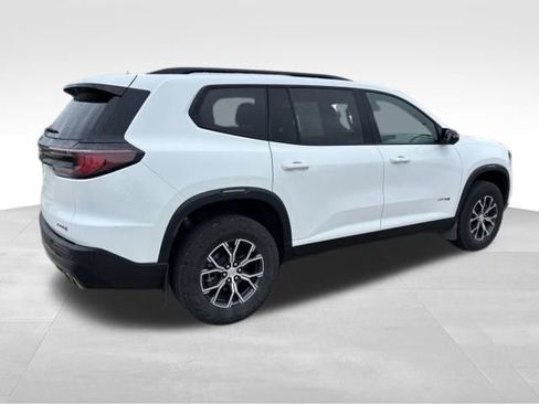 Used 2024 GMC Acadia AT4 w/ Luxury Package AWD/4WD image 5