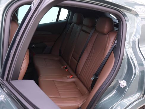 New 2026 Maserati Grecale Modena image 13