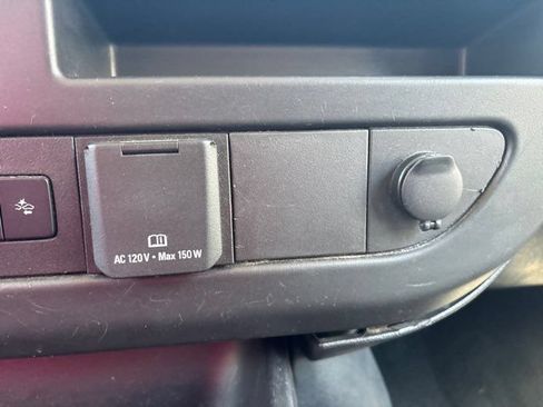 Used 2020 Chevrolet Express 3500 LT w/ LT Preferred Equipment Group RWD image 33