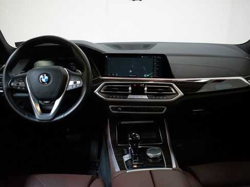 Certified 2023 BMW X5 xDrive40i image 11