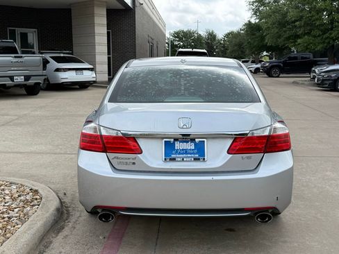 Used 2015 Honda Accord EX-L image 4