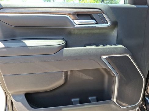 Used 2026 Chevrolet Silverado 1500 RST AWD/4WD image 10