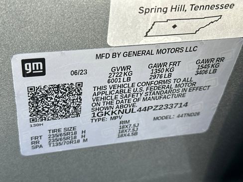 Used 2023 GMC Acadia SLT image 60