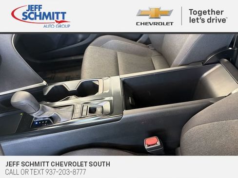 Used 2025 Toyota Camry LE image 21