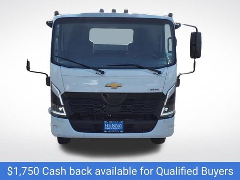 New 2025 Chevrolet Low Cab Forward 5500 XD RWD image 2