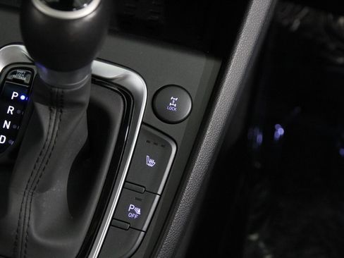 Certified 2023 Hyundai Kona Limited w/ Cargo Package image 17