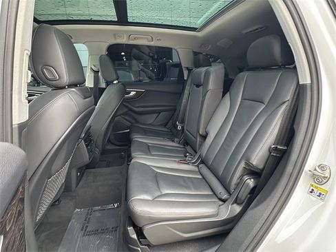 Used 2023 Audi Q7 3.0T Premium Plus w/ Premium Plus Package image 13