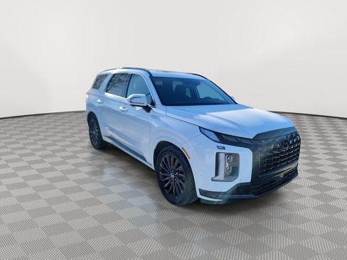 Used 2025 Hyundai Palisade Calligraphy image 2