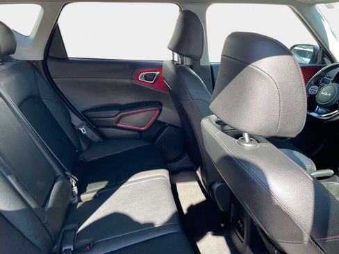 Used 2023 Kia Soul GT-Line FWD image 11