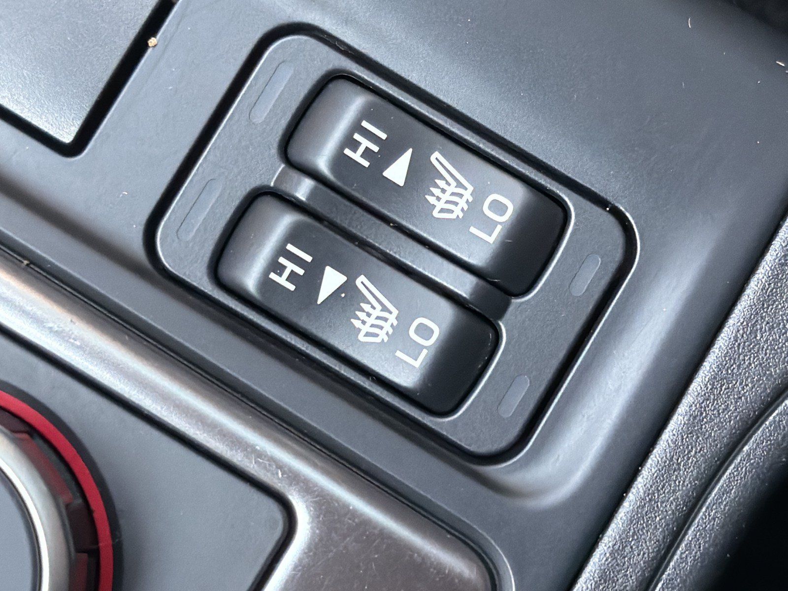 Certified 2023 Subaru Forester Touring AWD/4WD image 31