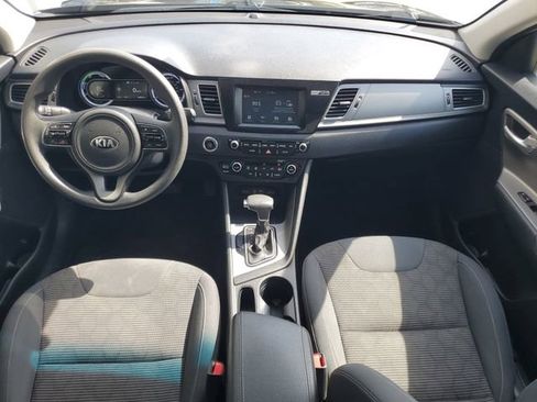 Used 2019 Kia Niro LX image 3