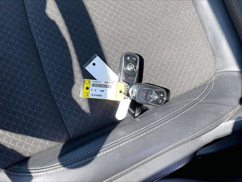 Used 2019 Buick Encore Preferred w/ Safety Package FWD image 31