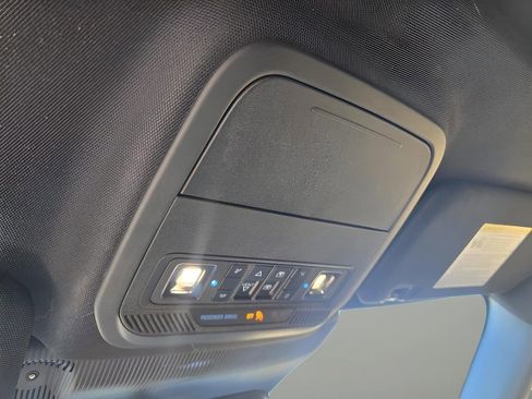 Used 2025 Ford Explorer Platinum w/ LUX Leather Package image 23