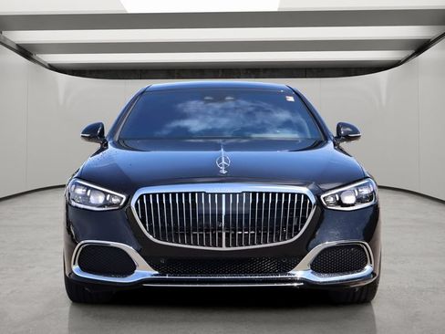 Certified 2024 Mercedes-Benz Maybach S 580 4MATIC image 2