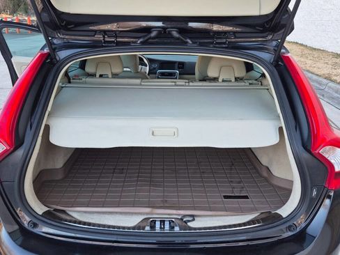 Used 2015 Volvo V60 T5 Premier image 52