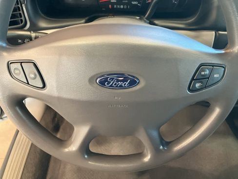 Used 2000 Ford Taurus SES image 19
