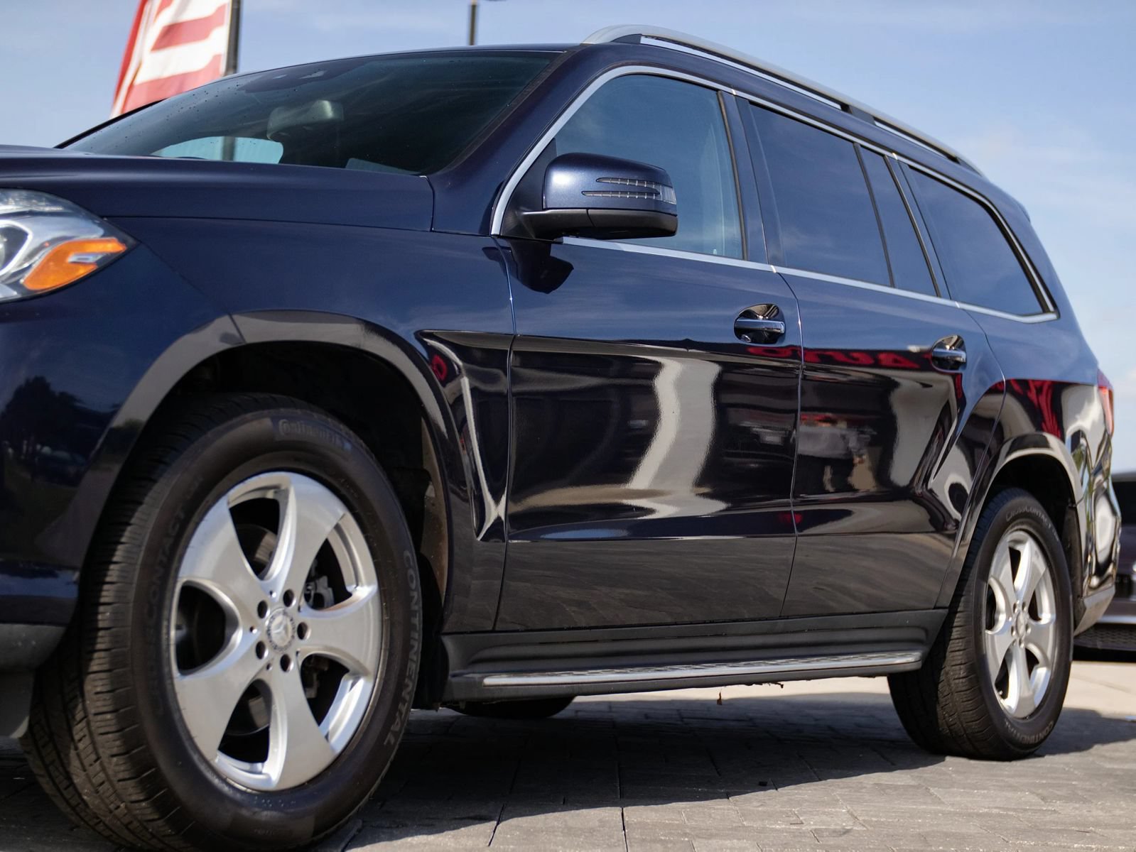 Used 2017 Mercedes-Benz GLS 450 4MATIC w/ Premium Package image 9