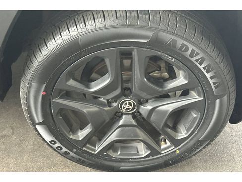 Certified 2024 Toyota RAV4 Adventure AWD/4WD image 4