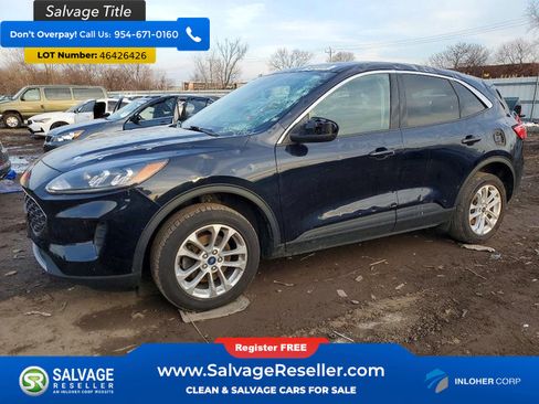 Used 2021 Ford Escape SE w/ Cold Weather Package image 1