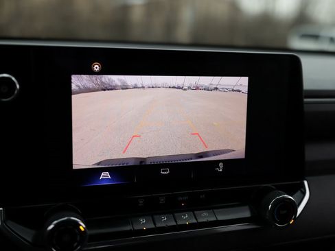 Used 2024 Chevrolet Colorado Trail Boss w/ Advanced Trailering Package image 16