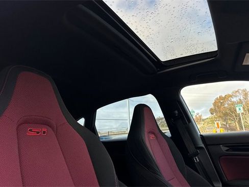 Certified 2024 Honda Civic Si image 18