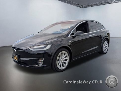 Used 2017 Tesla Model X 75D AWD/4WD image 7