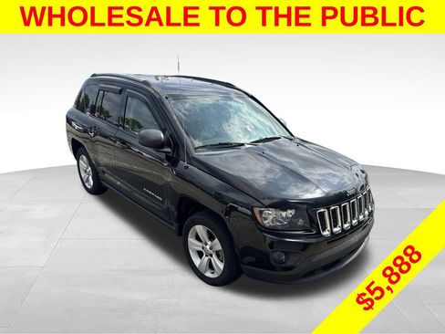 Used 2016 Jeep Compass Sport w/ Power Value Group FWD image 2